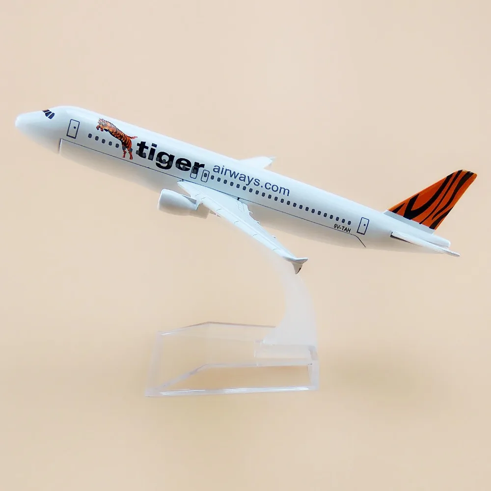 16cm Aliaj Metalic Model de Avion Singapore Aer Tiger Airways Airbus 320 A320 companiile Aeriene Avion Model w Stand Aeronave Cadou